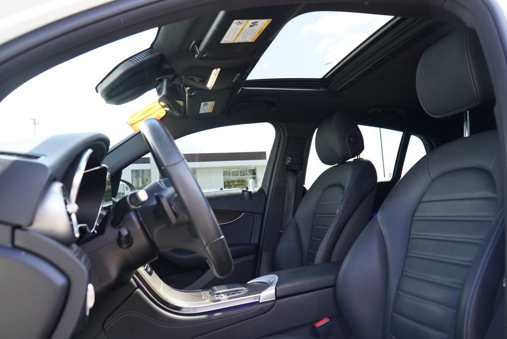 Used 2020 Mercedes-Benz GLC 300 4MATIC Coupe image 20