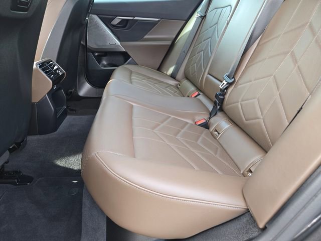 Used 2026 BMW 530i xDrive AWD/4WD image 11