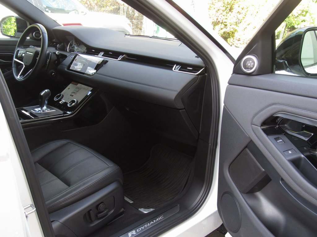 Used 2023 Land Rover Range Rover Evoque R-Dynamic SE image 17