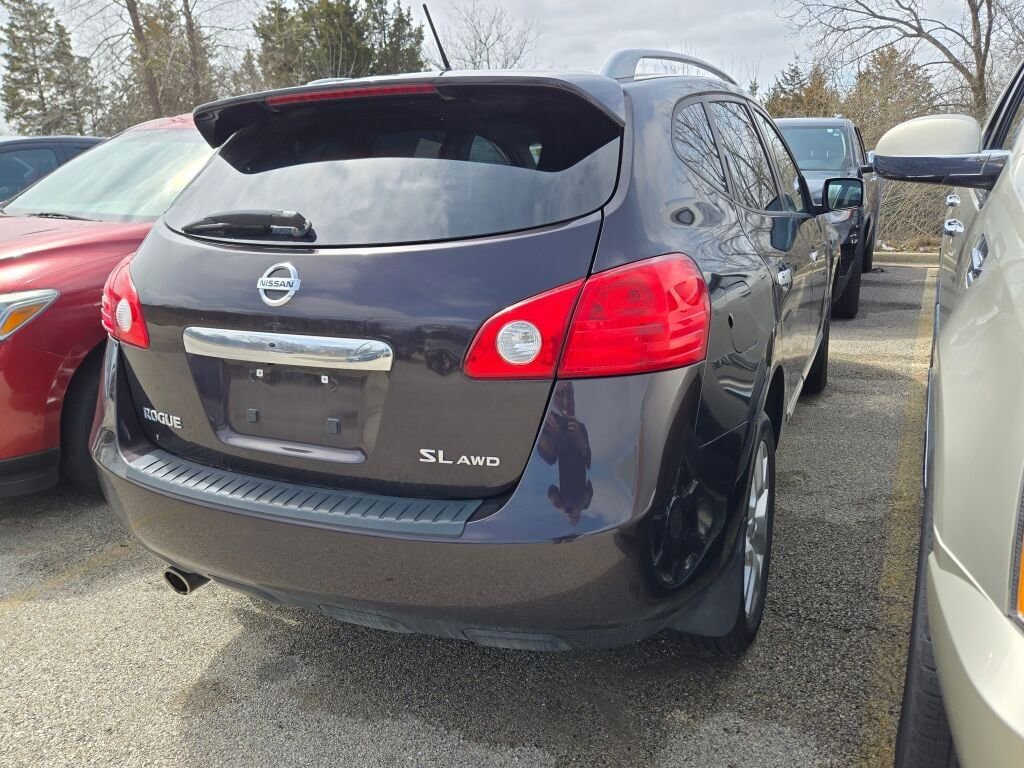 Used 2012 Nissan Rogue SL image 4