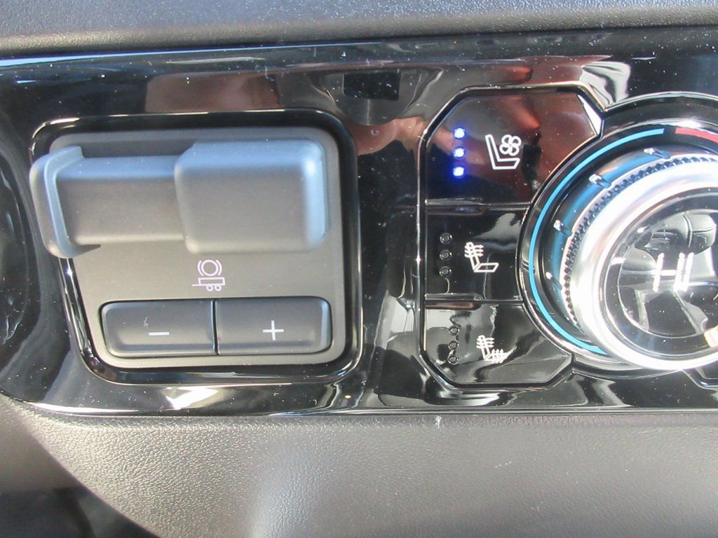 New 2026 GMC Sierra 1500 SLT w/ SLT Premium Plus Package image 20