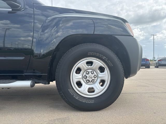 Used 2015 Nissan Xterra X RWD image 14