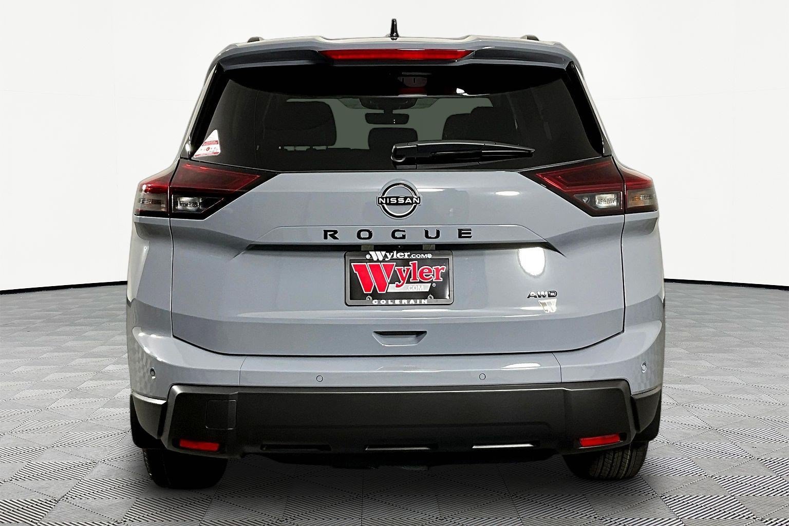 New 2026 Nissan Rogue Dark Armor AWD/4WD image 5