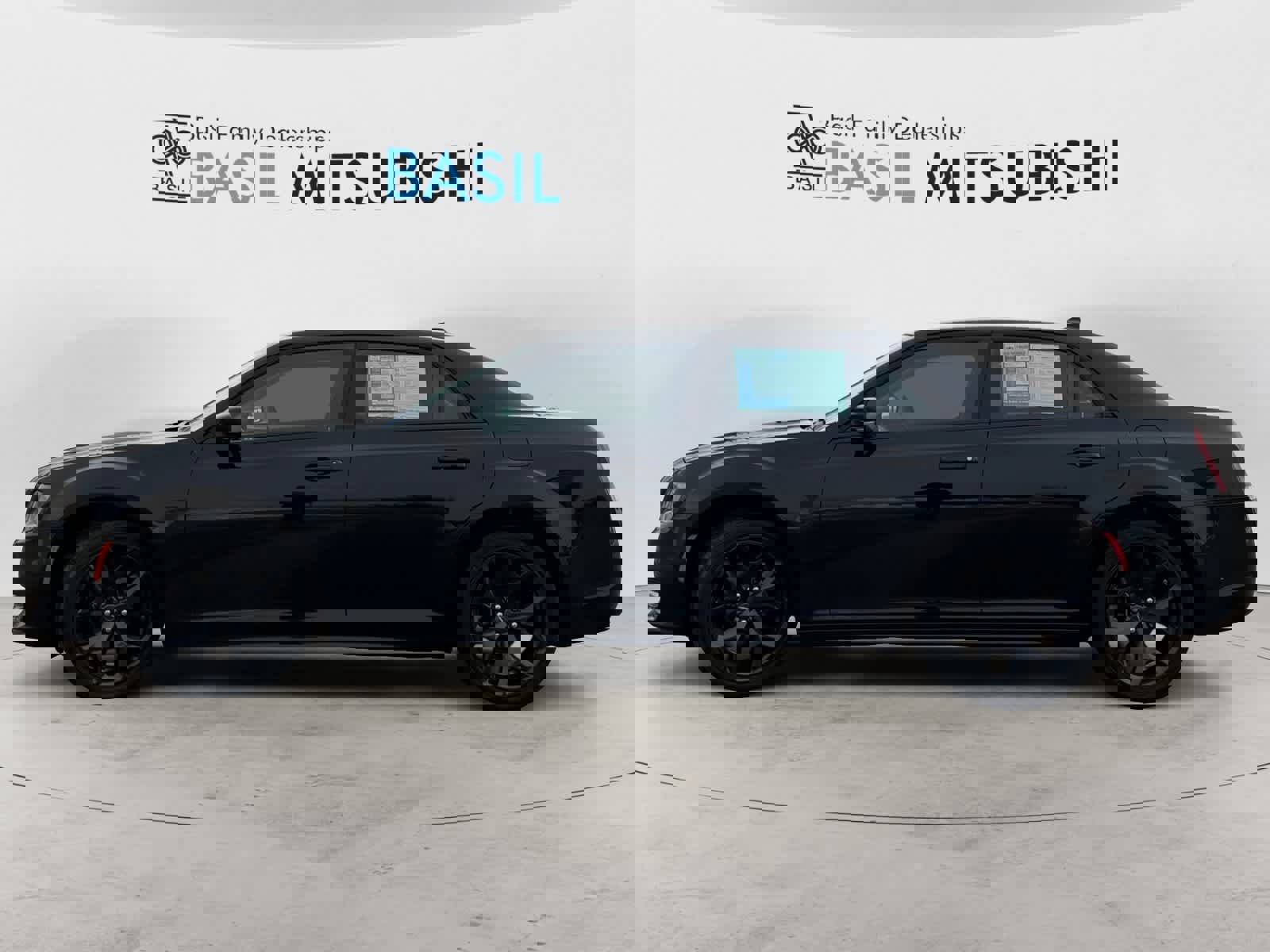 Used 2023 Chrysler 300 Touring L w/ Popular Equipment Group image 2