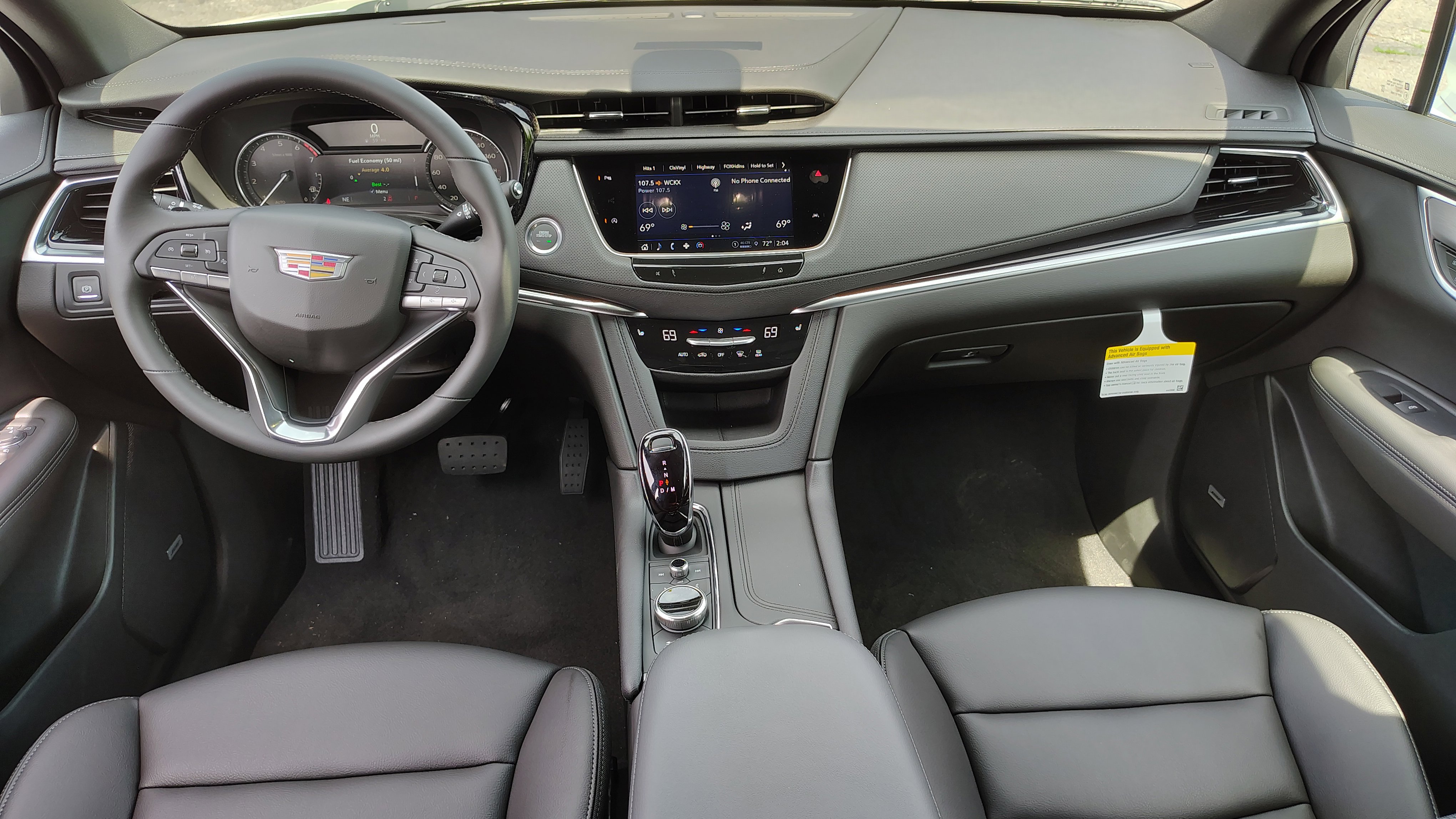 New 2025 Cadillac XT6 Luxury w/ LPO, Premium Carpet Package image 10