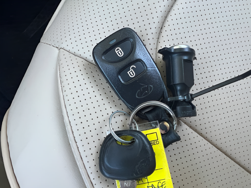 Used 2008 Hyundai Santa Fe AWD image 28