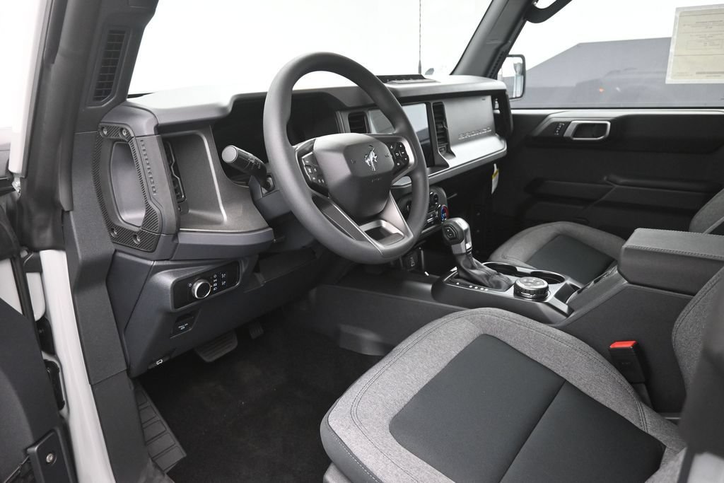 New 2026 Ford Bronco 4-Door w/ Sasquatch Package AWD/4WD image 32
