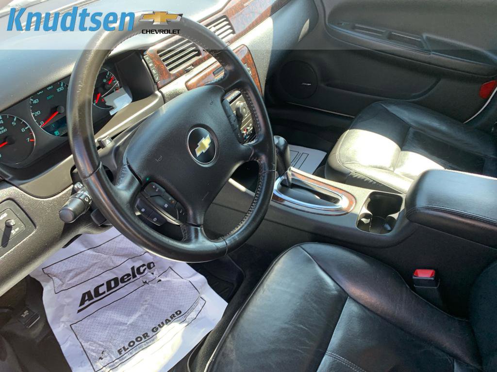 Used 2012 Chevrolet Impala LTZ image 20