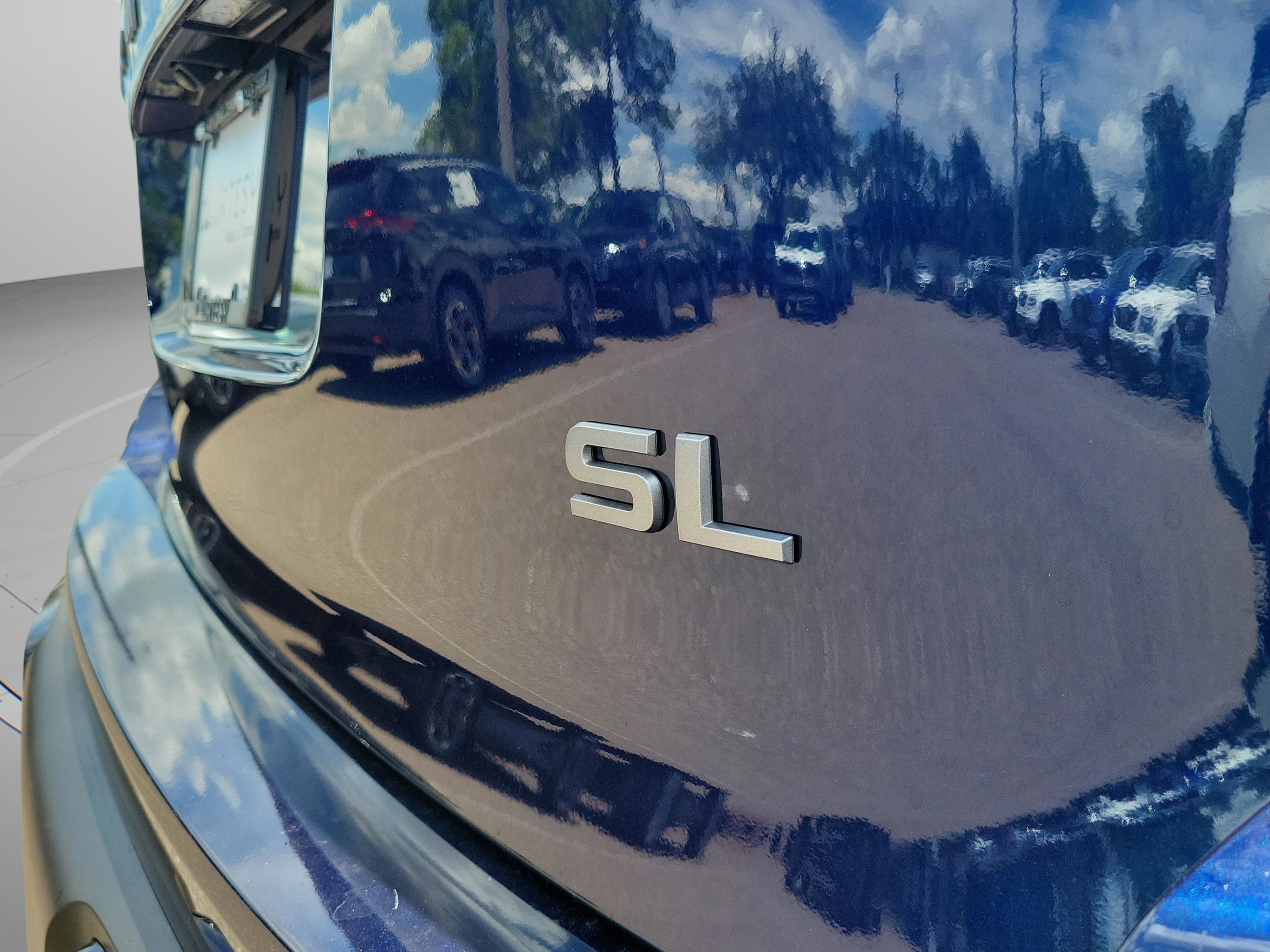 New 2025 Nissan Armada SL image 9