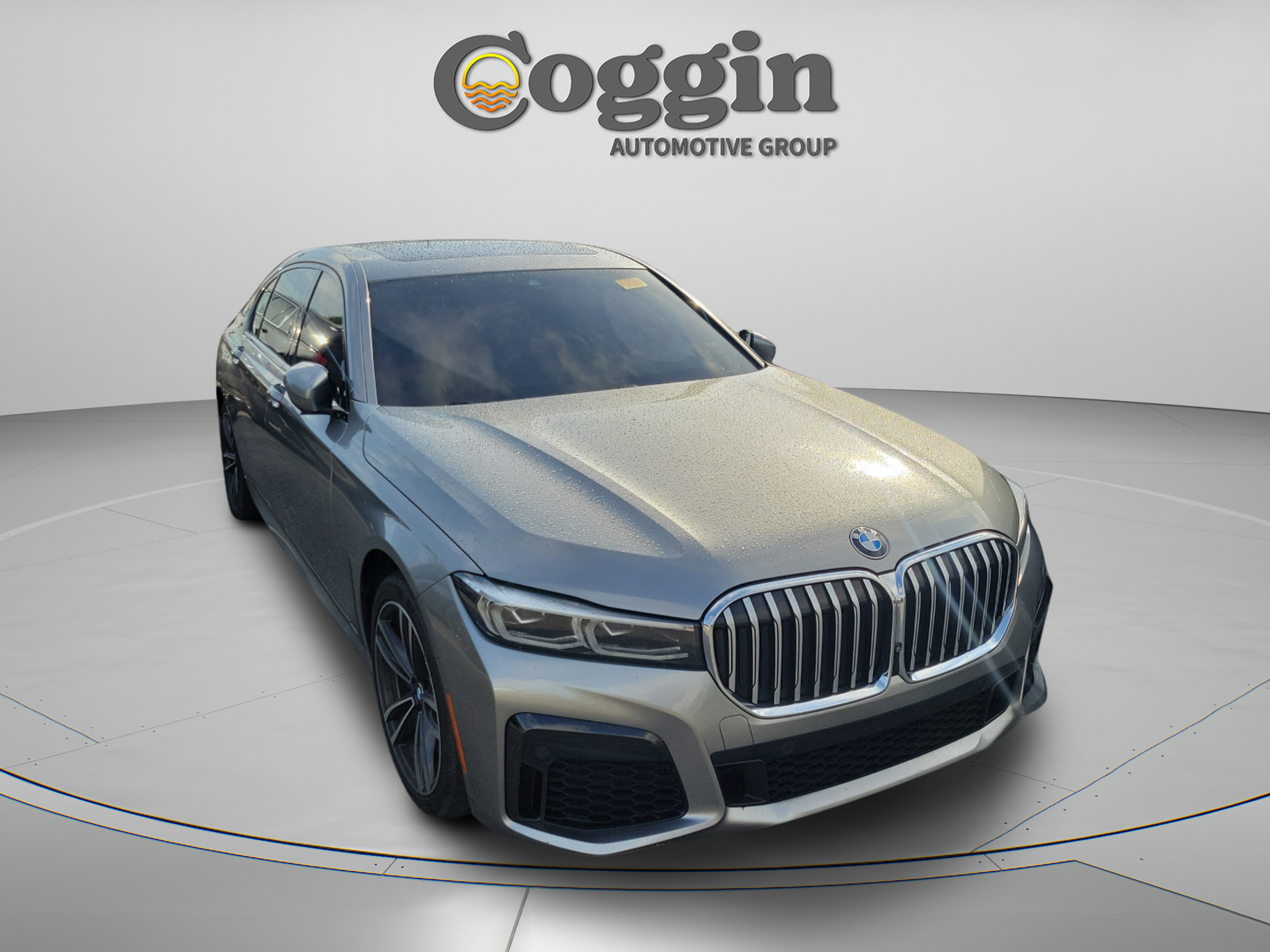 Used 2020 BMW 740i xDrive w/ M Sport Package AWD/4WD image 10
