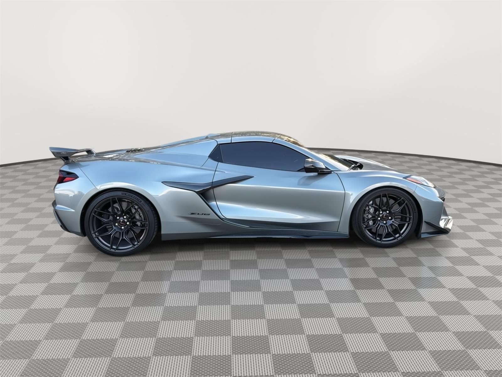 Used 2023 Chevrolet Corvette Z06 image 6