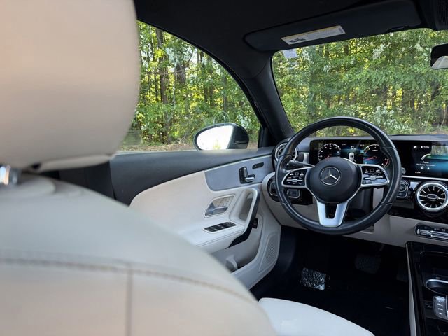 Used 2022 Mercedes-Benz A 220 4MATIC image 41