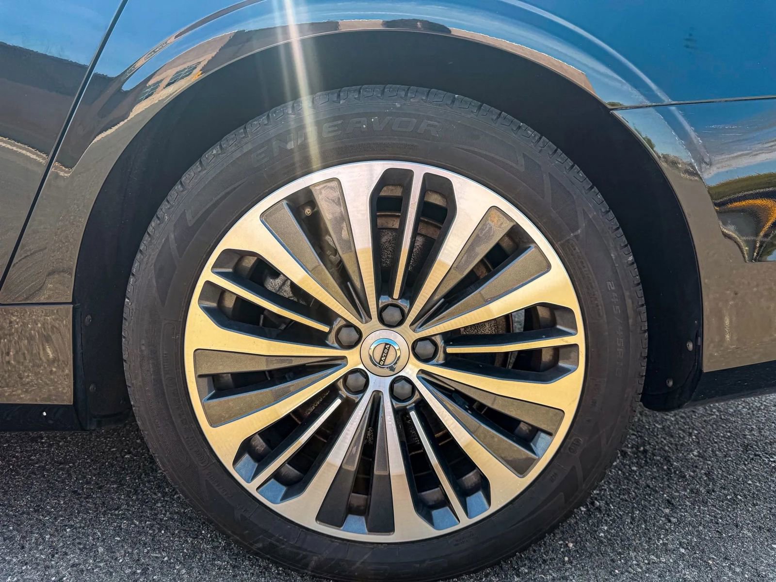 Used 2022 Volvo S90 B6 Momentum AWD/4WD image 42