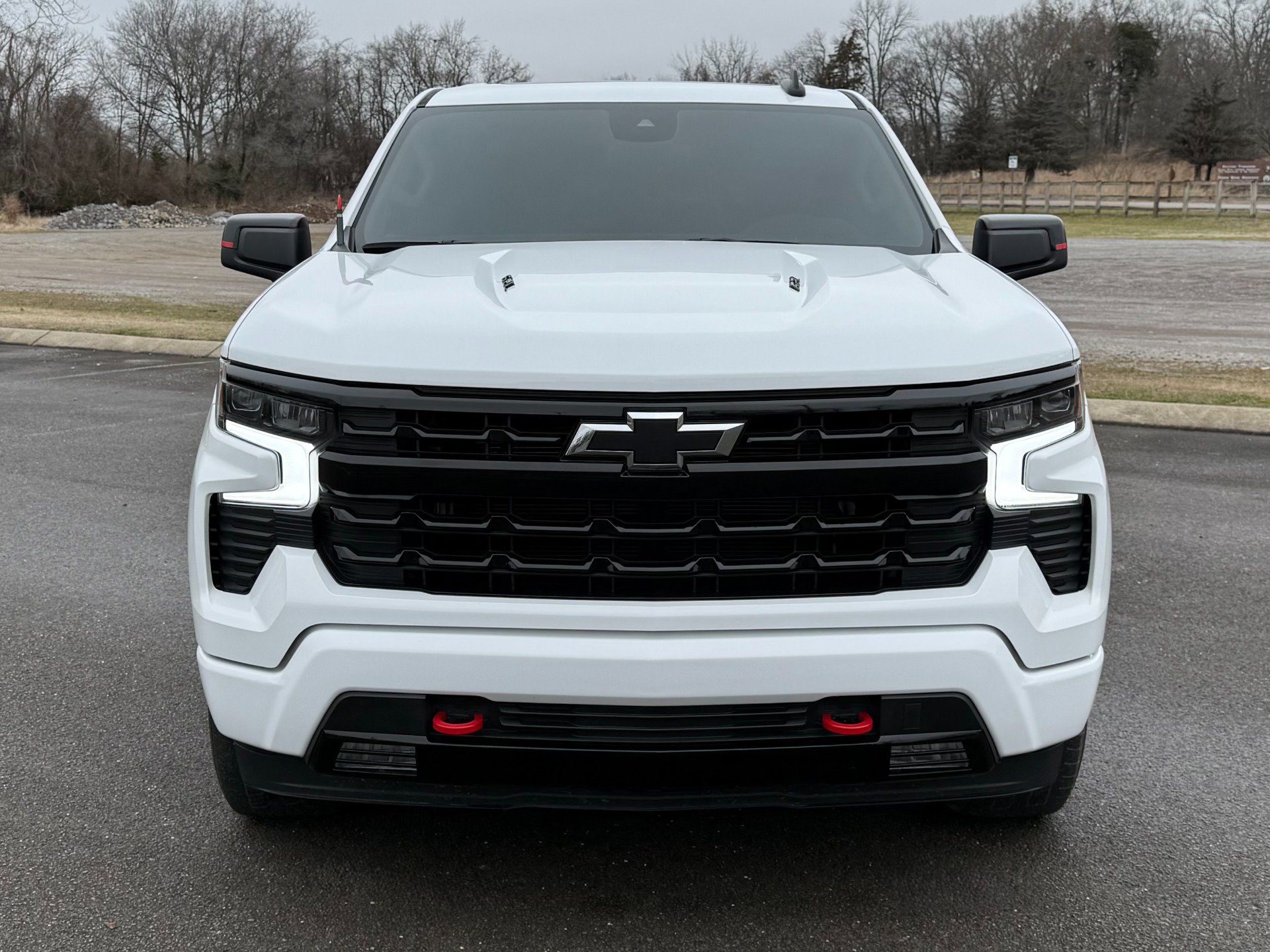 Used 2024 Chevrolet Silverado 1500 RST w/ Redline Edition AWD/4WD image 7