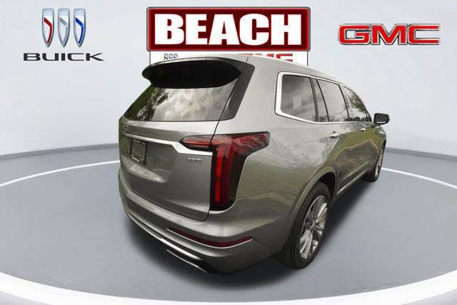 Used 2024 Cadillac XT6 Premium Luxury w/ Technology Package FWD image 3