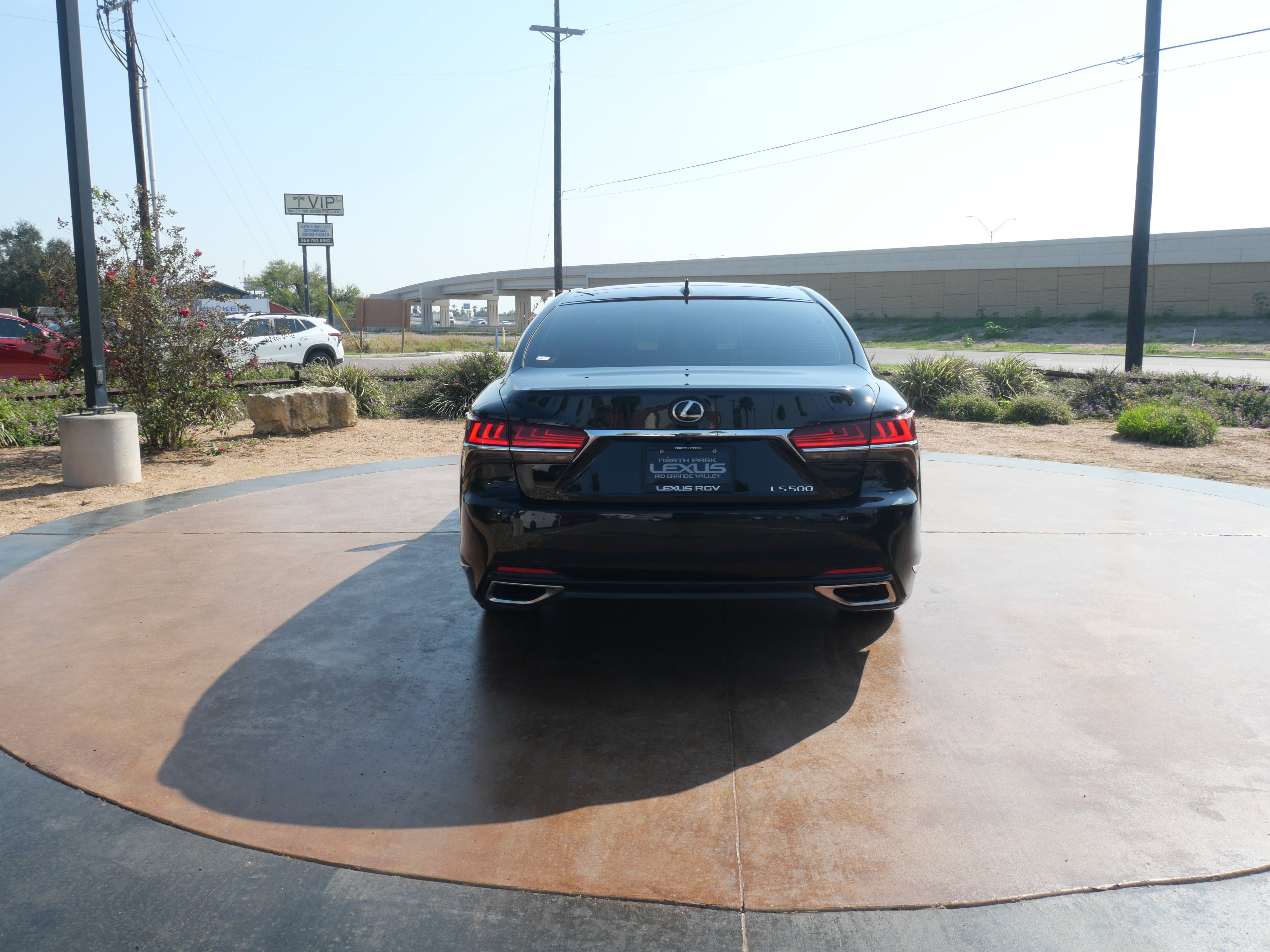 Used 2019 Lexus LS 500 image 3