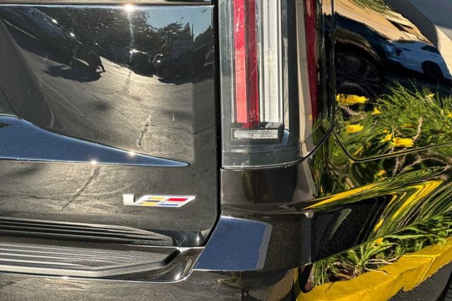 Certified 2025 Cadillac Escalade V image 29