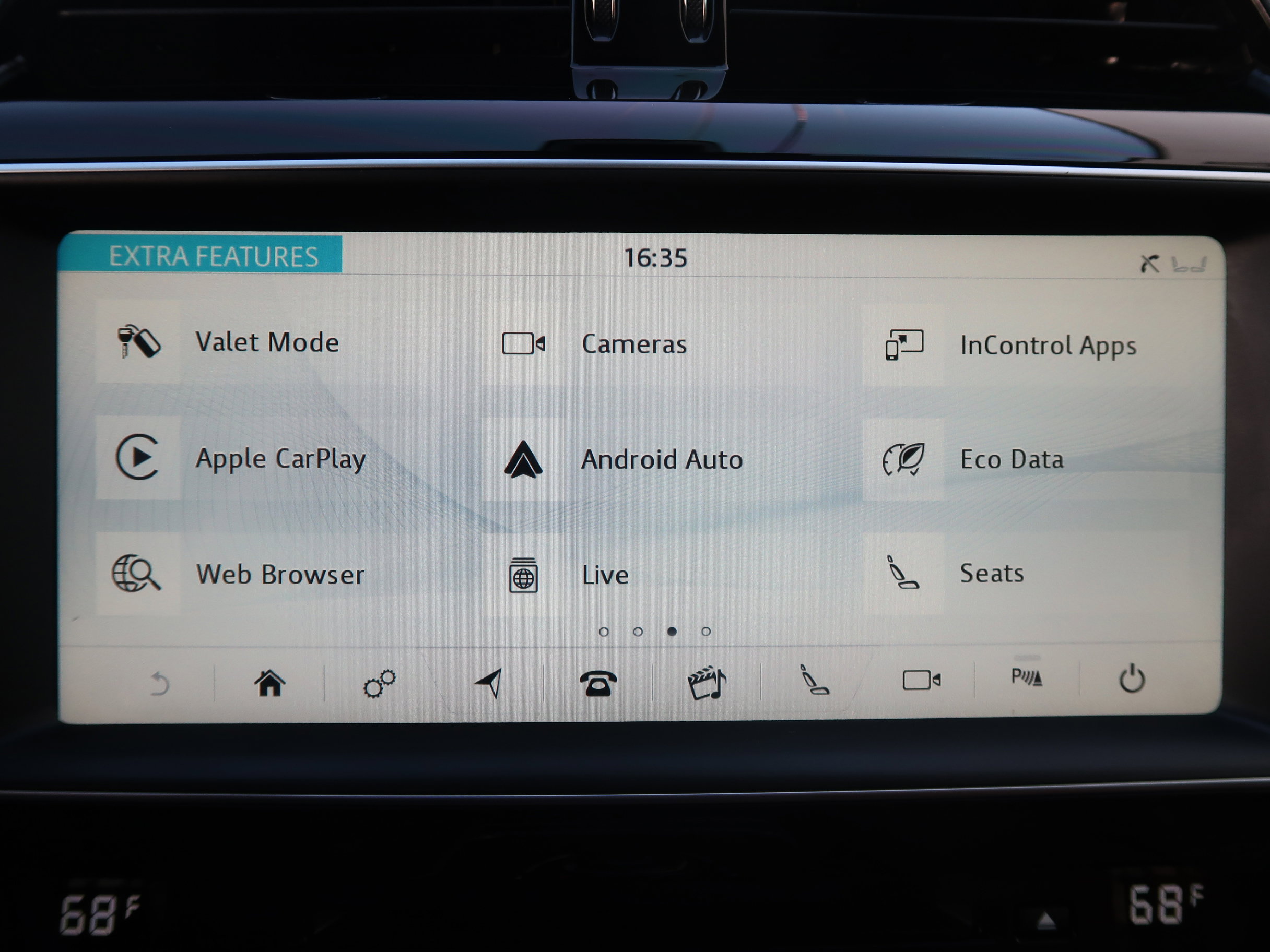 Used 2018 Jaguar F-PACE Portfolio image 22