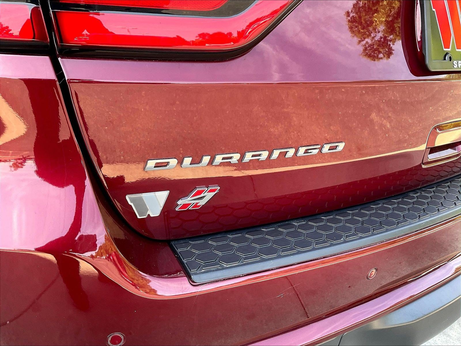 Used 2022 Dodge Durango R/T w/ Tow 'N Go Package AWD/4WD image 23