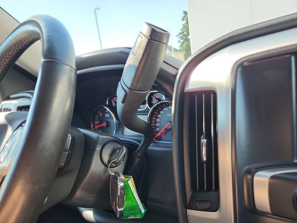 Used 2014 GMC Sierra 1500 SLT w/ SLT Crew Cab Value Package AWD/4WD image 30
