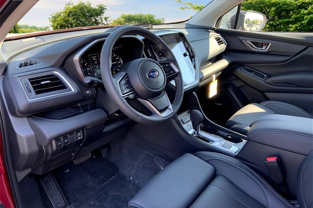 New 2025 Subaru Ascent Limited image 7