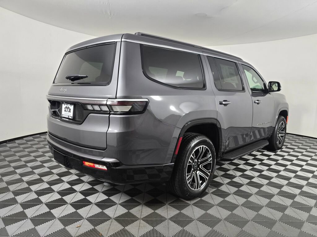 New 2026 Jeep Grand Wagoneer 4WD image 4