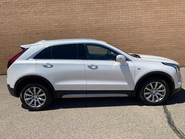 Certified 2023 Cadillac XT4 Premium Luxury w/ Cold Weather Package AWD/4WD image 8