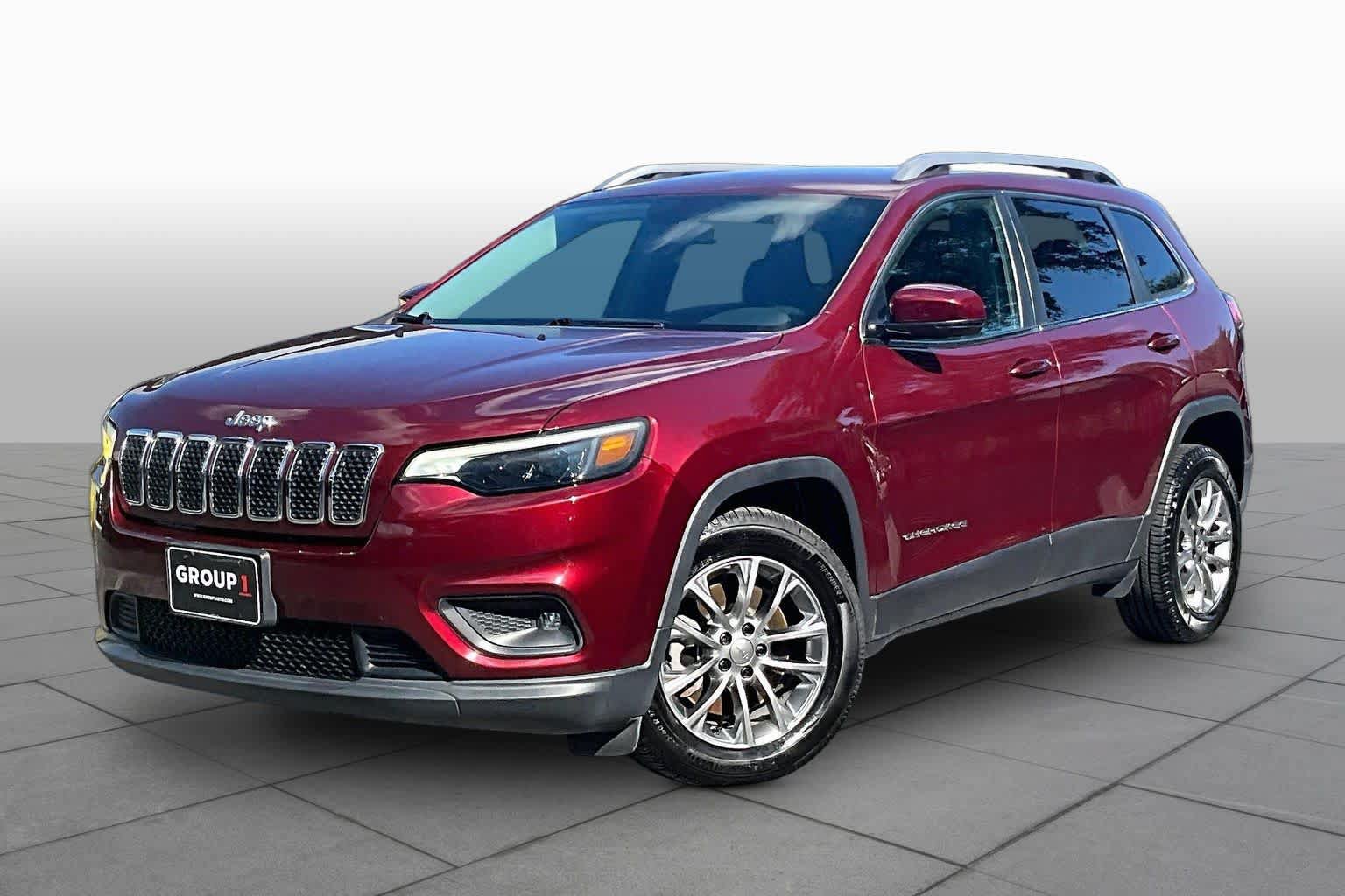 Used 2019 Jeep Cherokee Latitude Plus FWD image 1