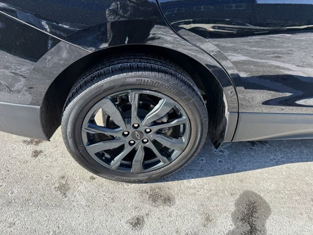 Used 2023 Chevrolet Equinox RS image 25