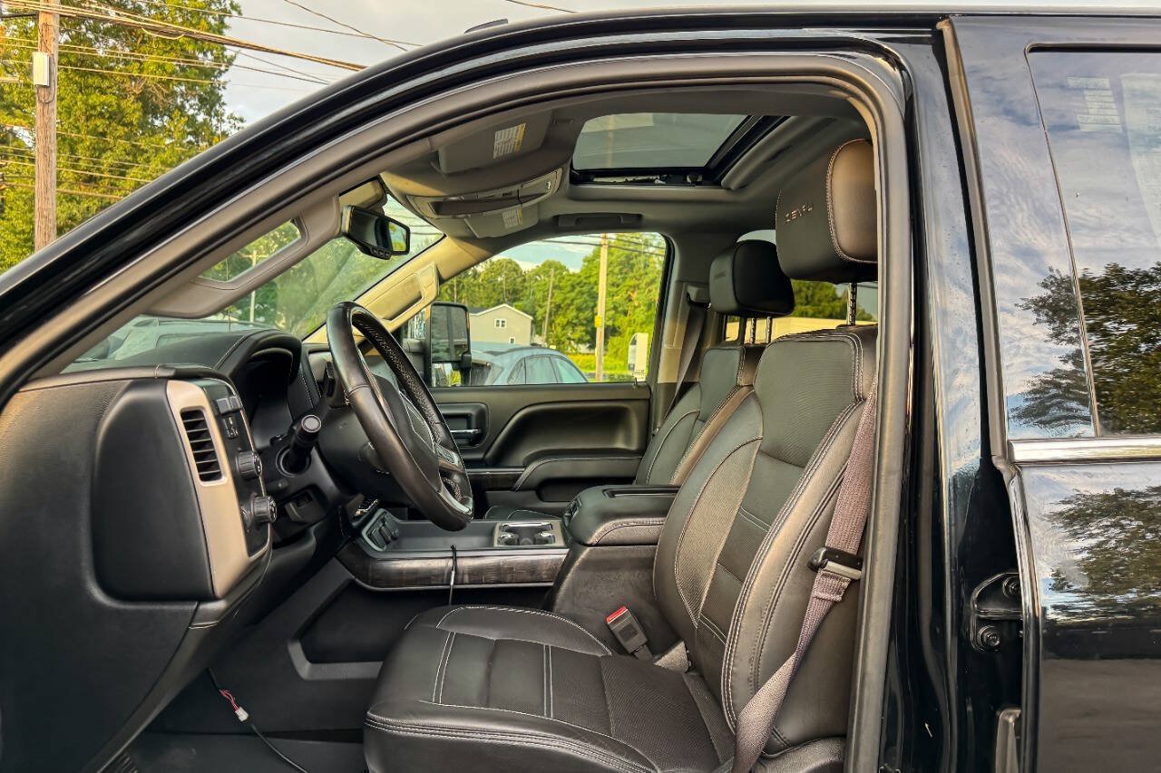 Used 2016 GMC Sierra 2500 Denali AWD/4WD image 25