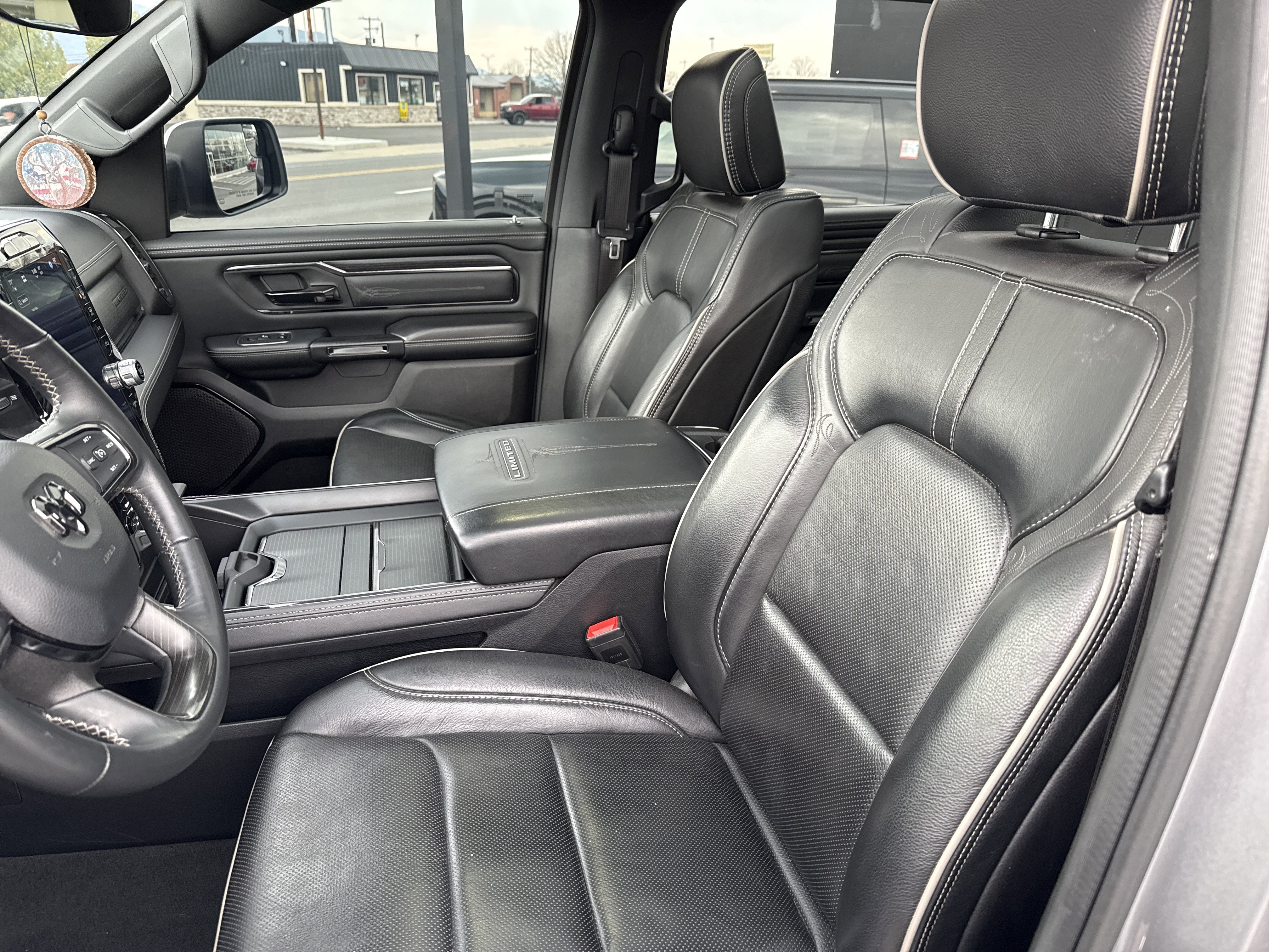 Used 2024 RAM 1500 Limited w/ Body Color Bumper Group AWD/4WD image 12