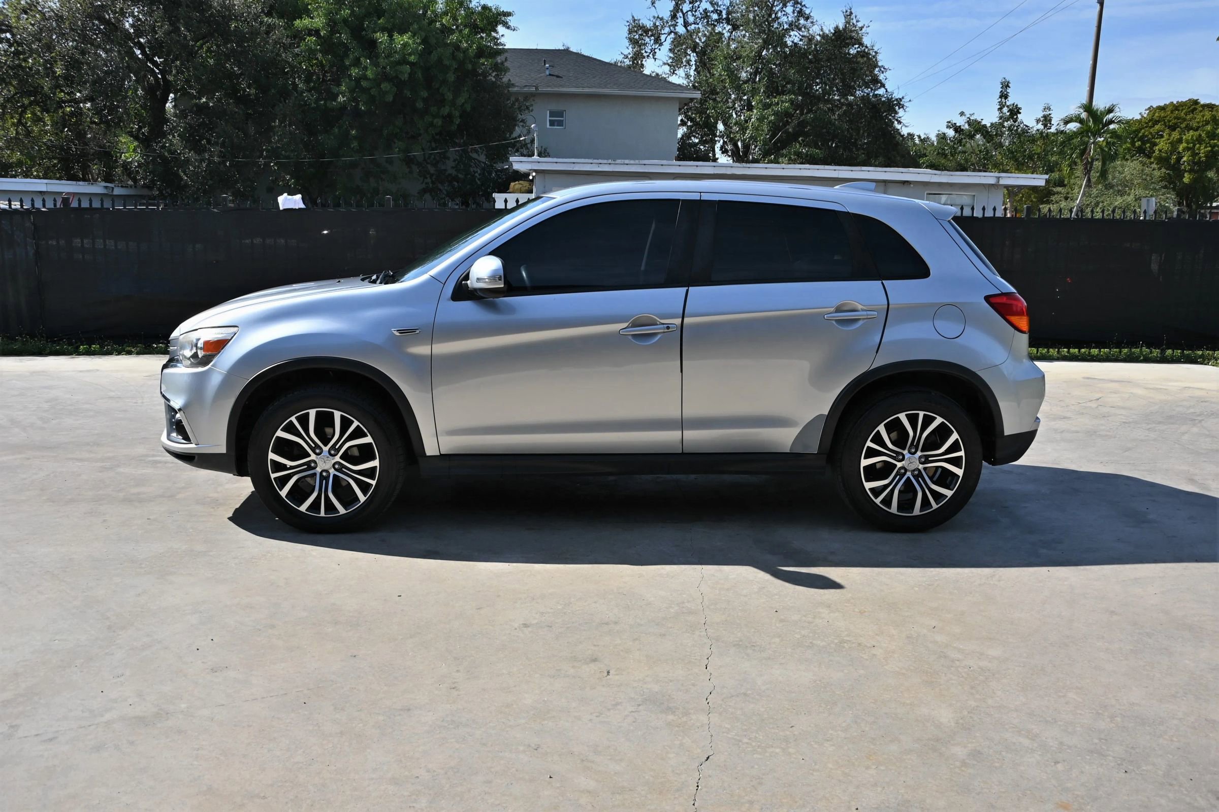 Used 2018 Mitsubishi Outlander Sport ES image 7
