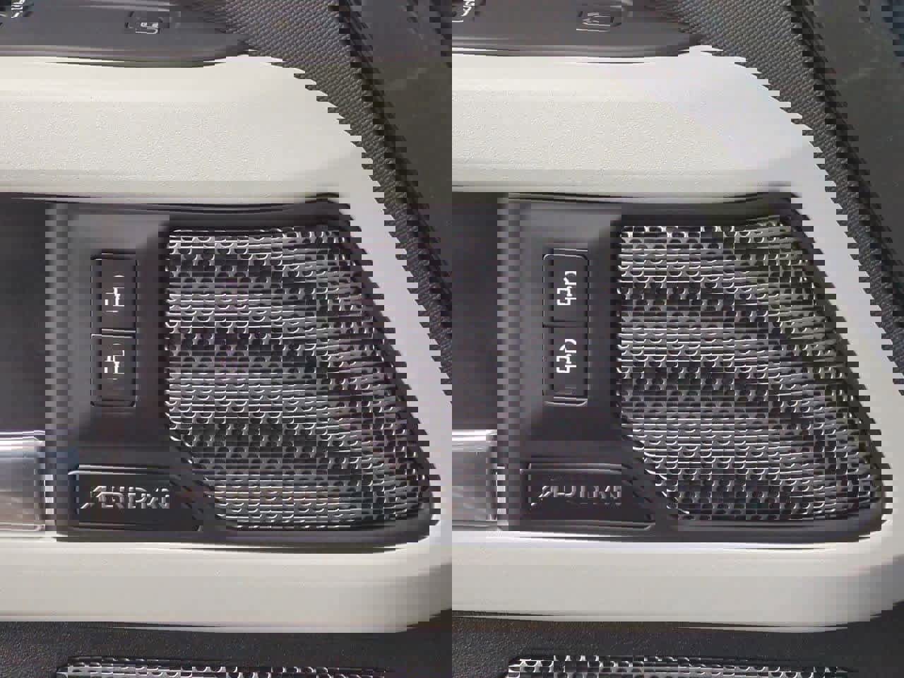 Used 2023 Land Rover Defender 110 S image 29