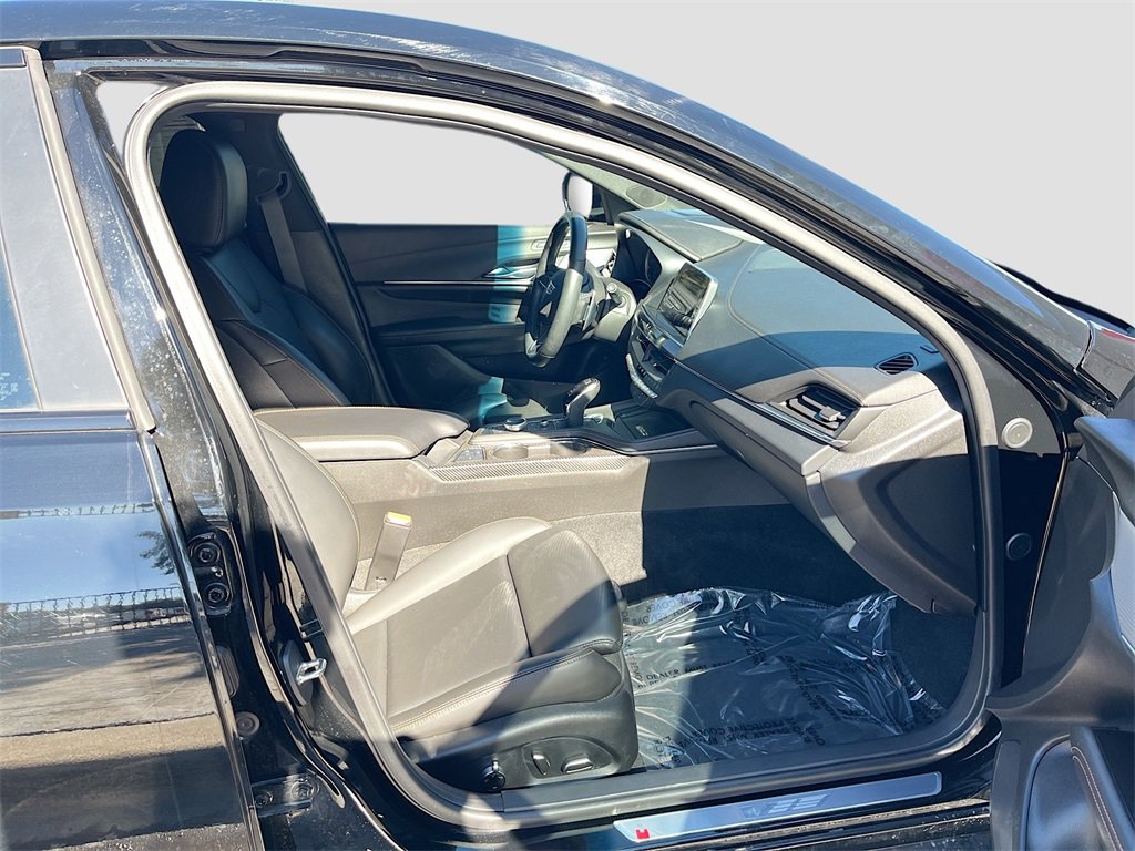 Used 2023 Cadillac CT4 V image 26