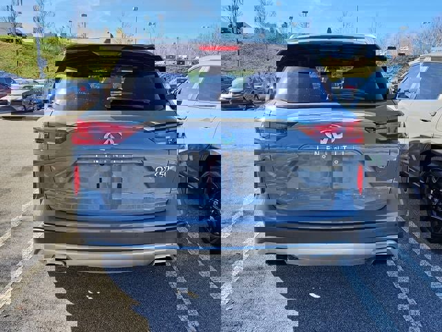 Used 2023 INFINITI QX50 Luxe image 9