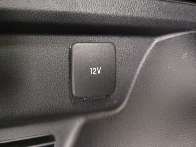 Used 2023 Ford Escape ST-Line w/ Tech Pack #1 AWD/4WD image 9