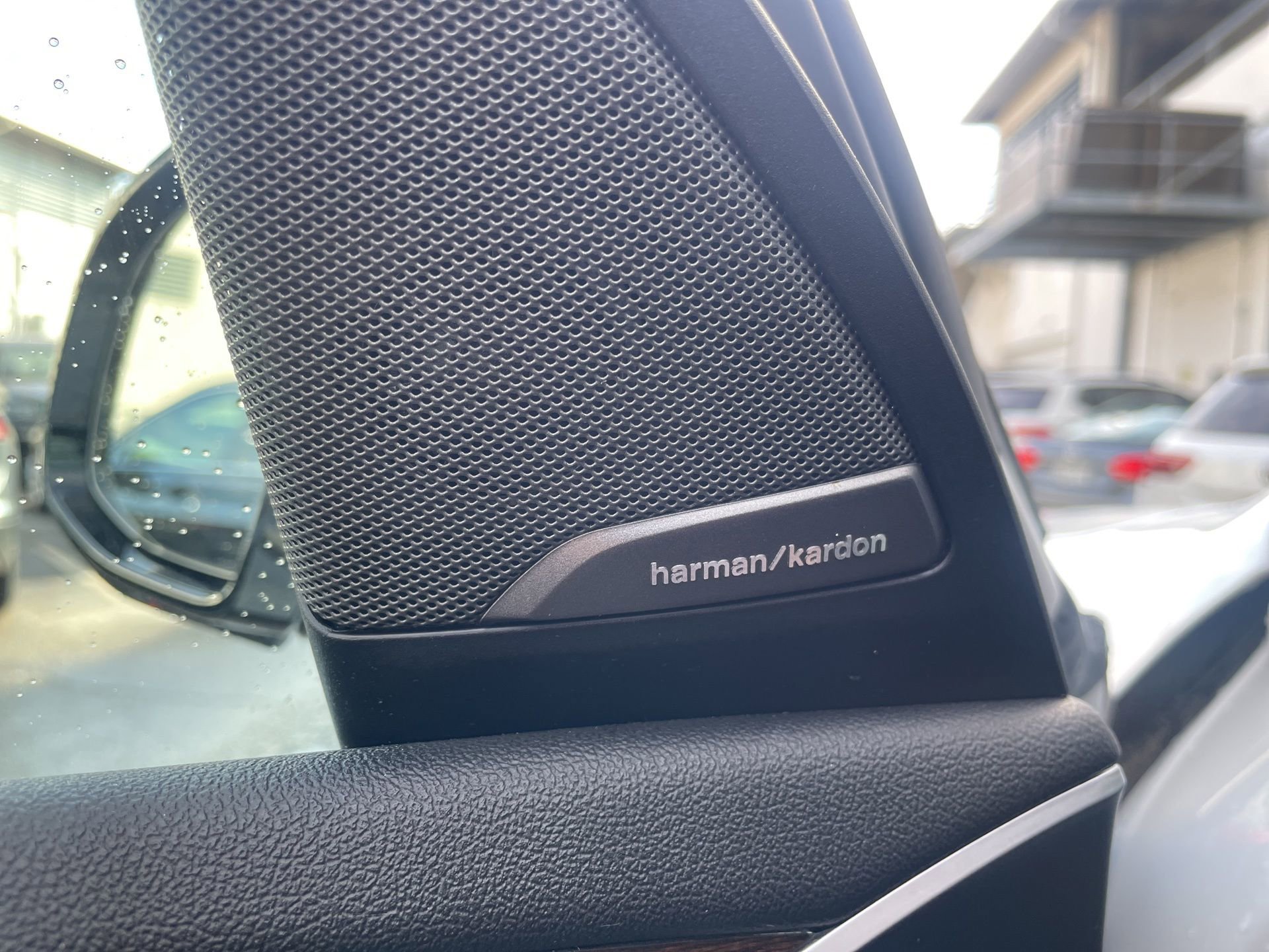 Used 2020 BMW X3 xDrive30i w/ Premium Package image 12