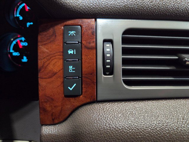 Used 2013 Chevrolet Silverado 2500 LTZ w/ LTZ Plus Package image 52