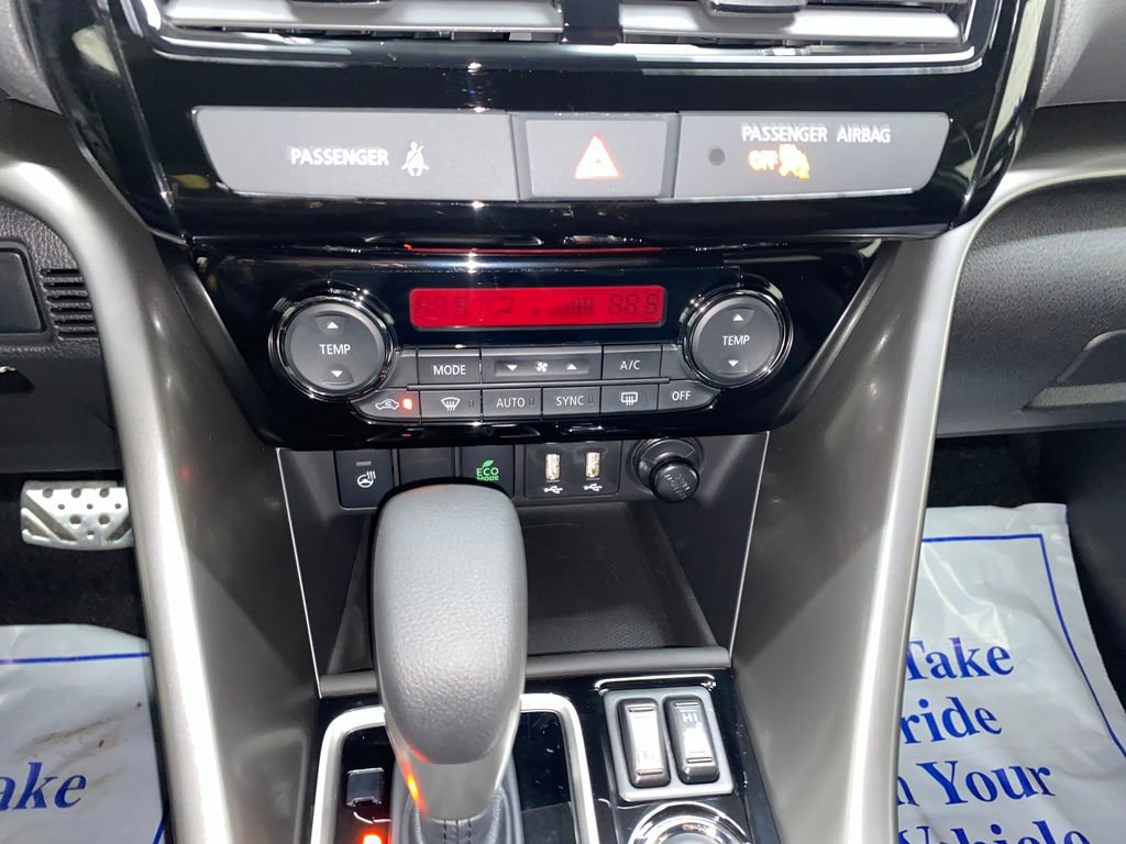 Used 2026 Mitsubishi Eclipse Cross AWD image 24