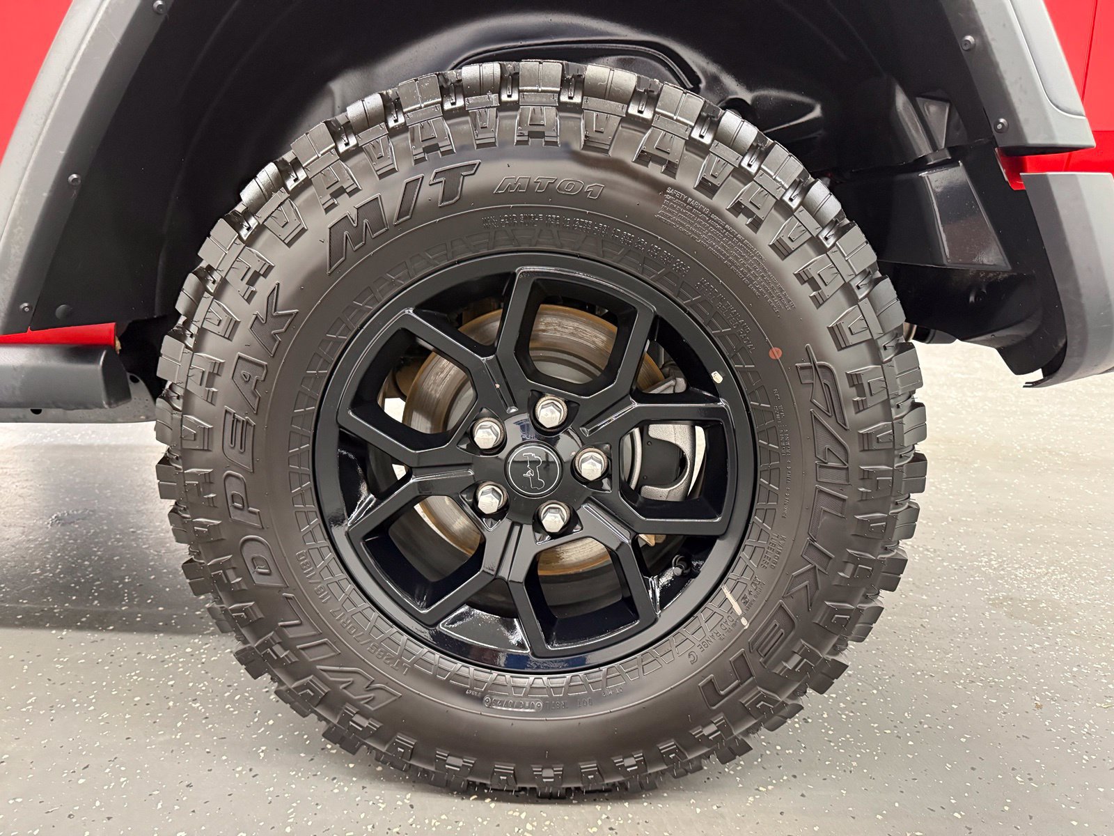 Used 2025 Jeep Wrangler Unlimited Sport AWD/4WD image 19