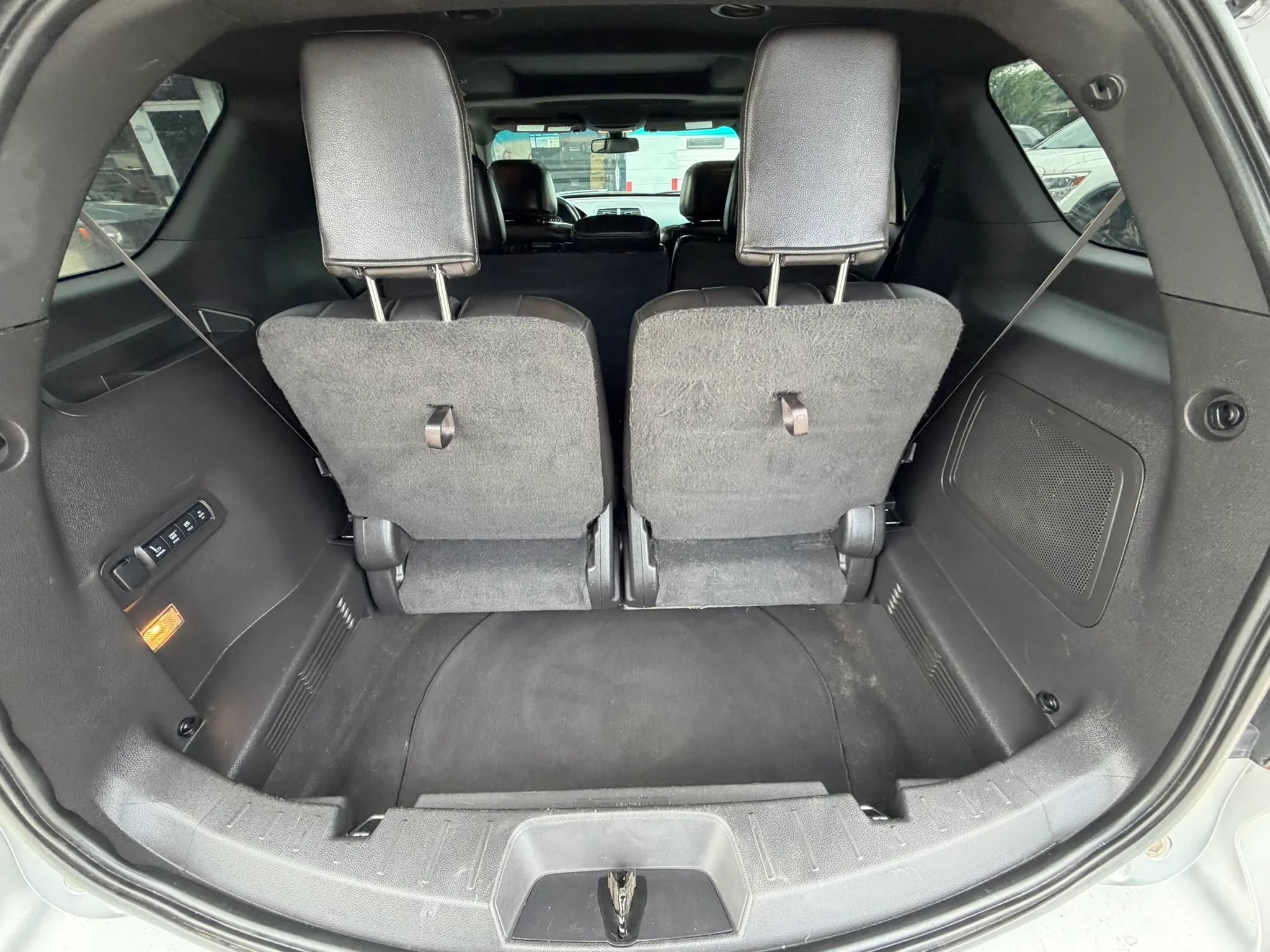 Used 2015 Ford Explorer Limited w/ Equipment Group 302A FWD image 24