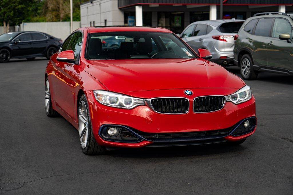 Used 2016 BMW 435i Coupe w/ Technology Package image 2