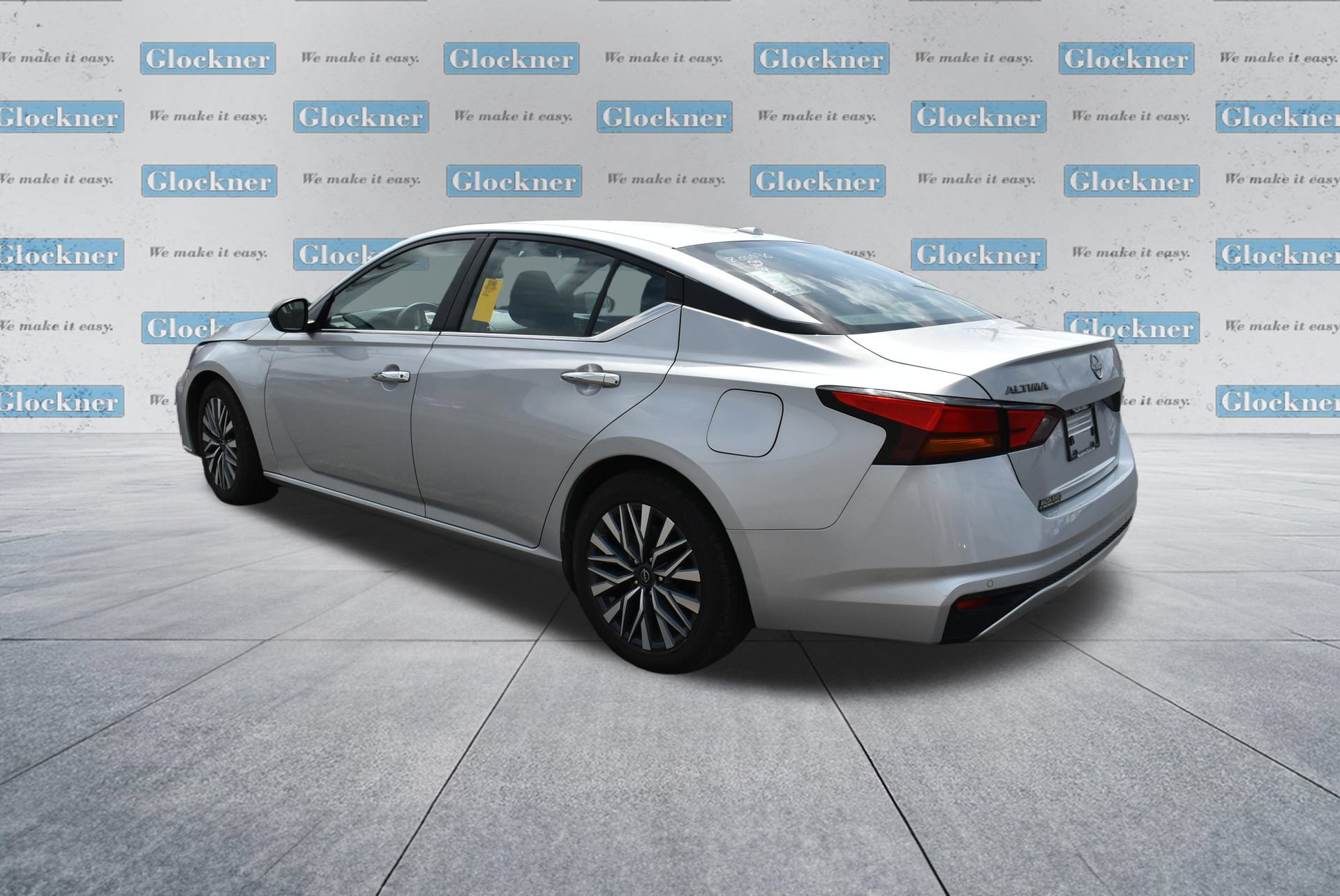 Used 2024 Nissan Altima 2.5 SV FWD image 6