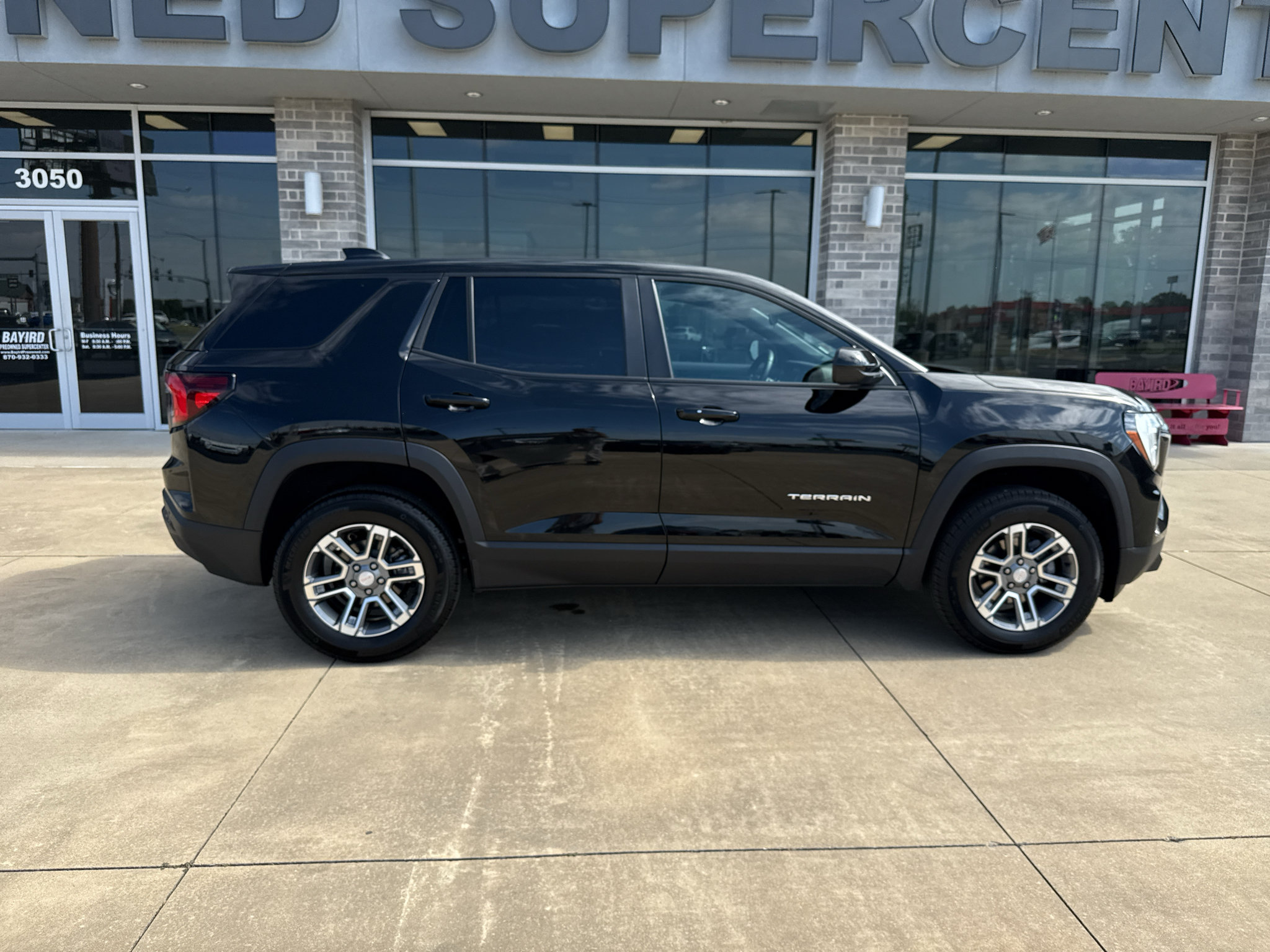 Used 2026 GMC Terrain Elevation FWD image 8