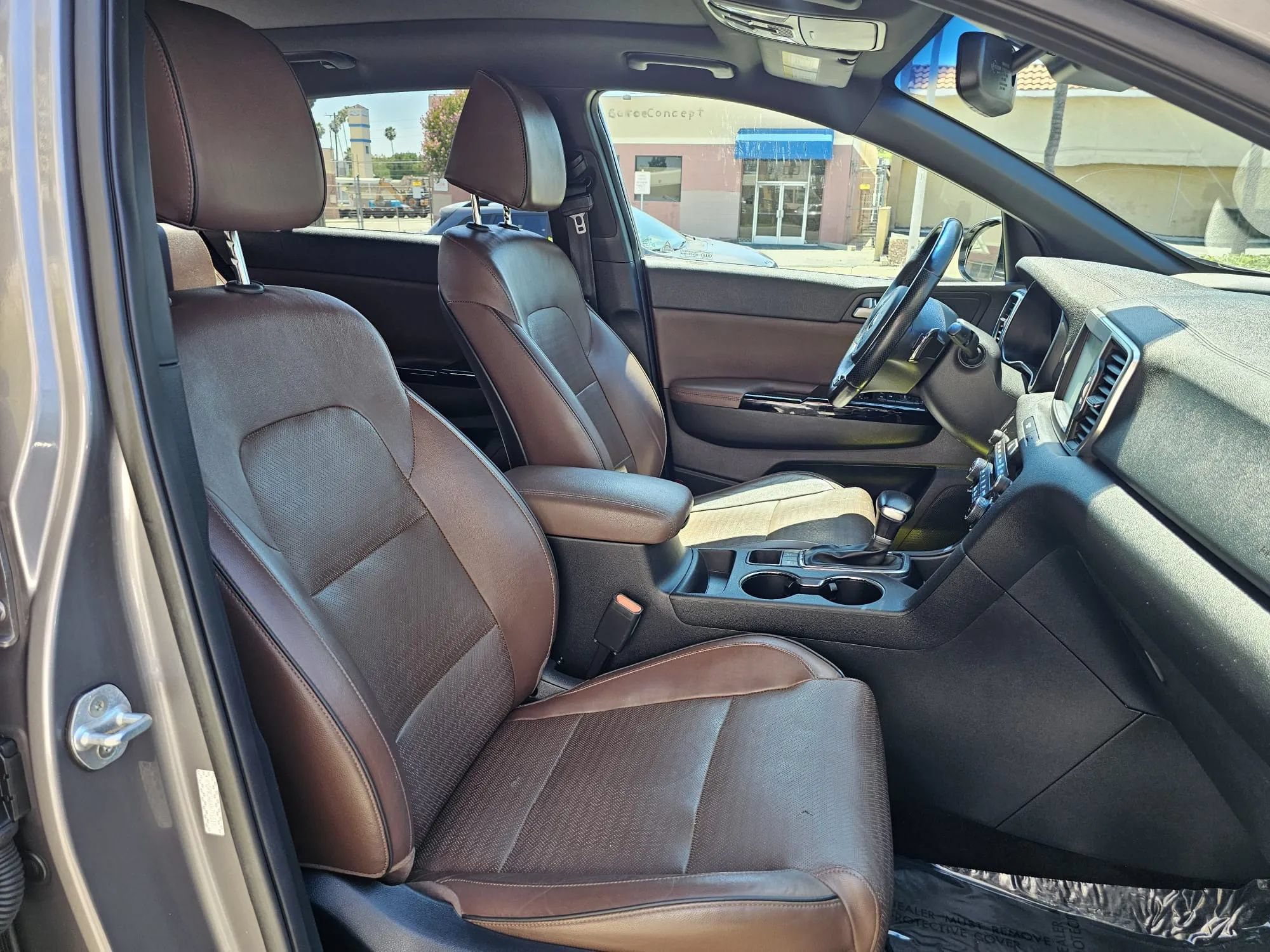 Used 2017 Kia Sportage SX FWD image 11
