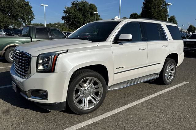 Used 2018 GMC Yukon SLT w/ Premium Edition AWD/4WD image 8