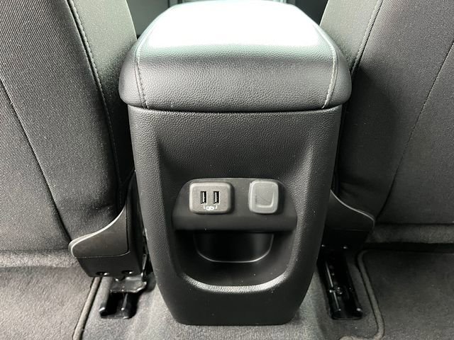 Used 2020 Chevrolet Colorado LT AWD/4WD image 34