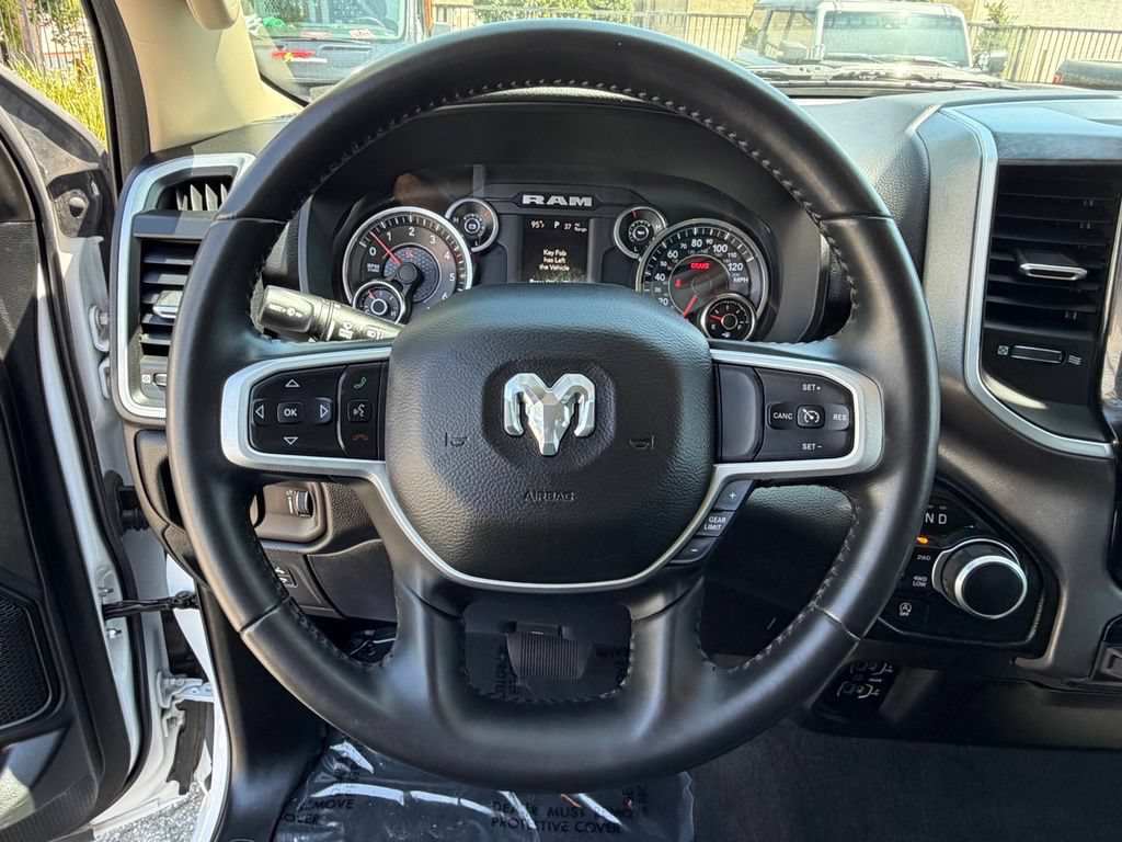 Used 2020 RAM 1500 Big Horn AWD/4WD image 29