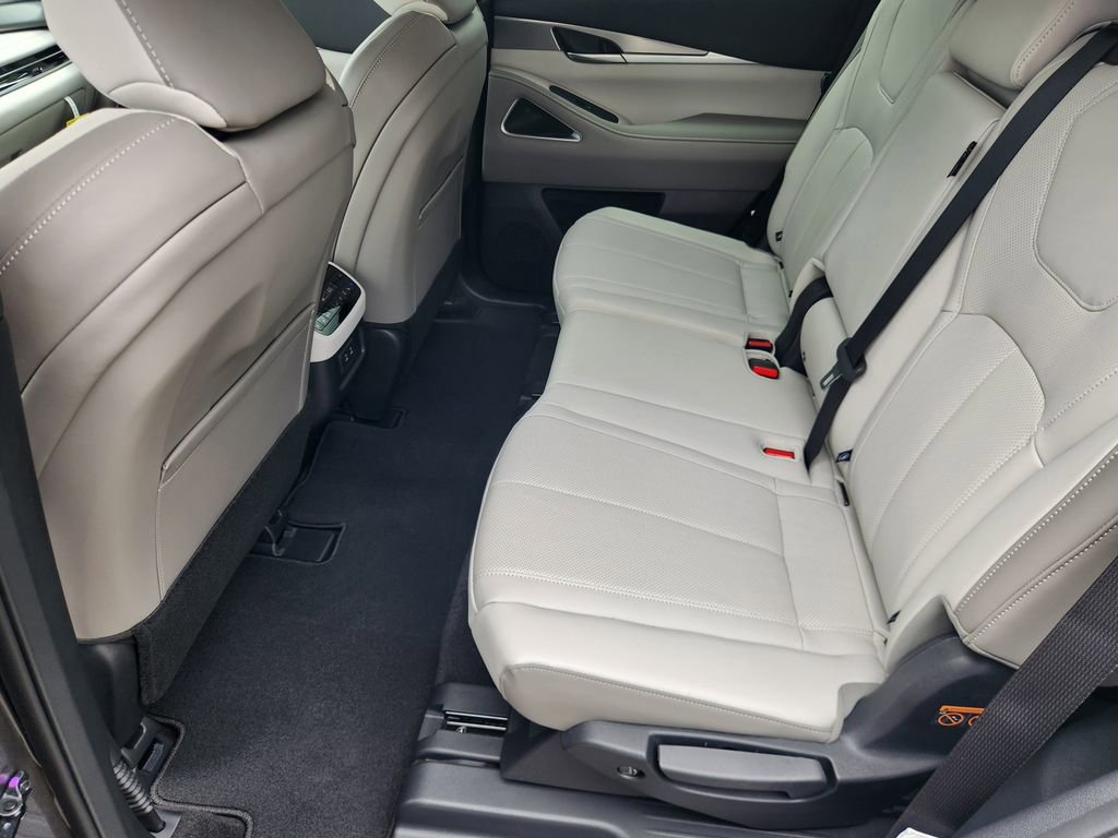 New 2027 INFINITI QX60 Luxe AWD/4WD image 11