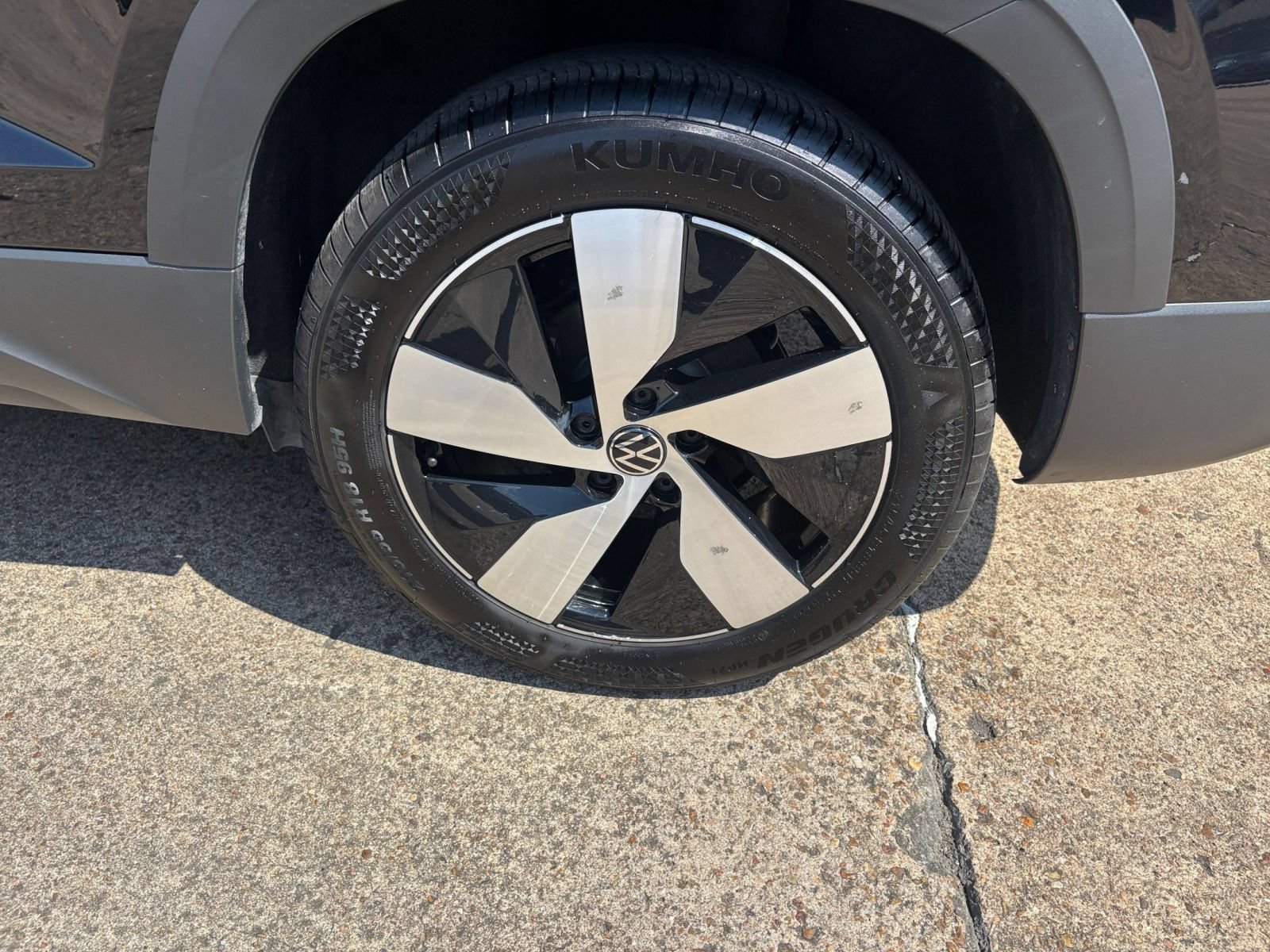 Used 2026 Volkswagen Taos S AWD/4WD image 23